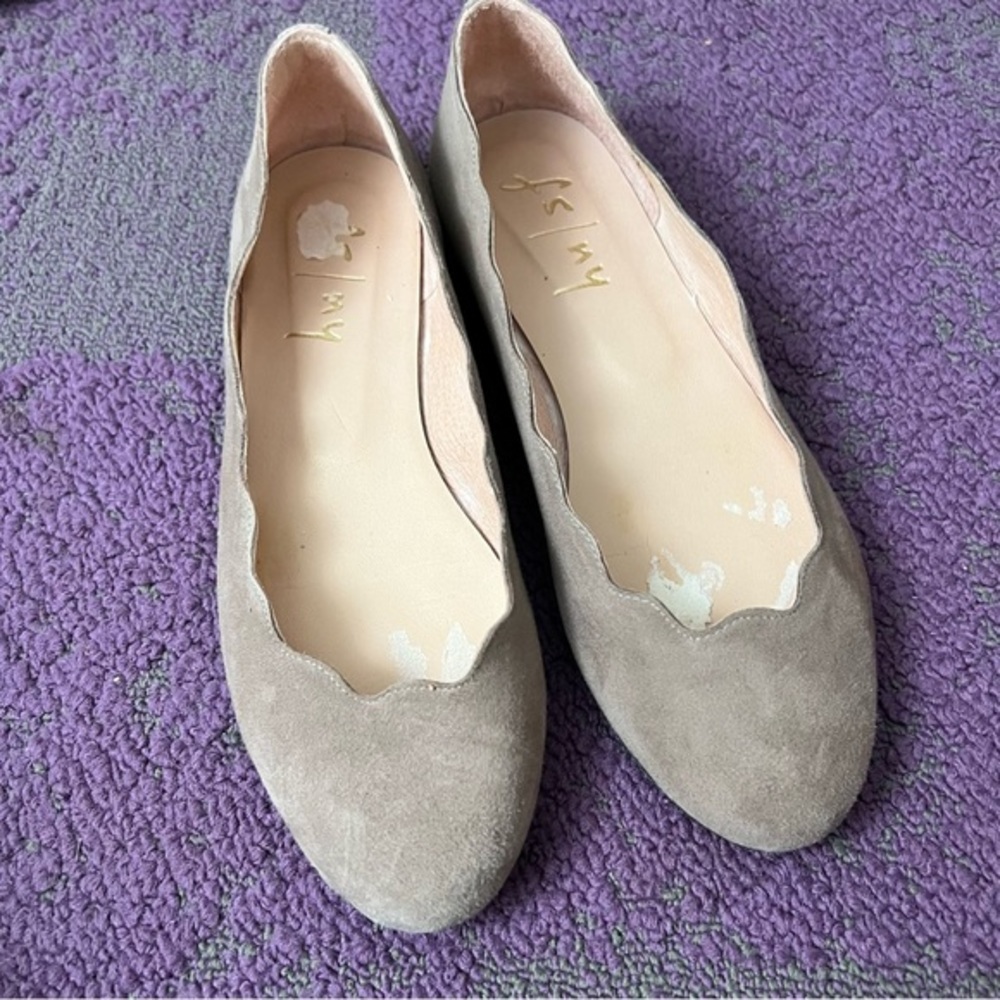 Women's Taupe Suede Flats